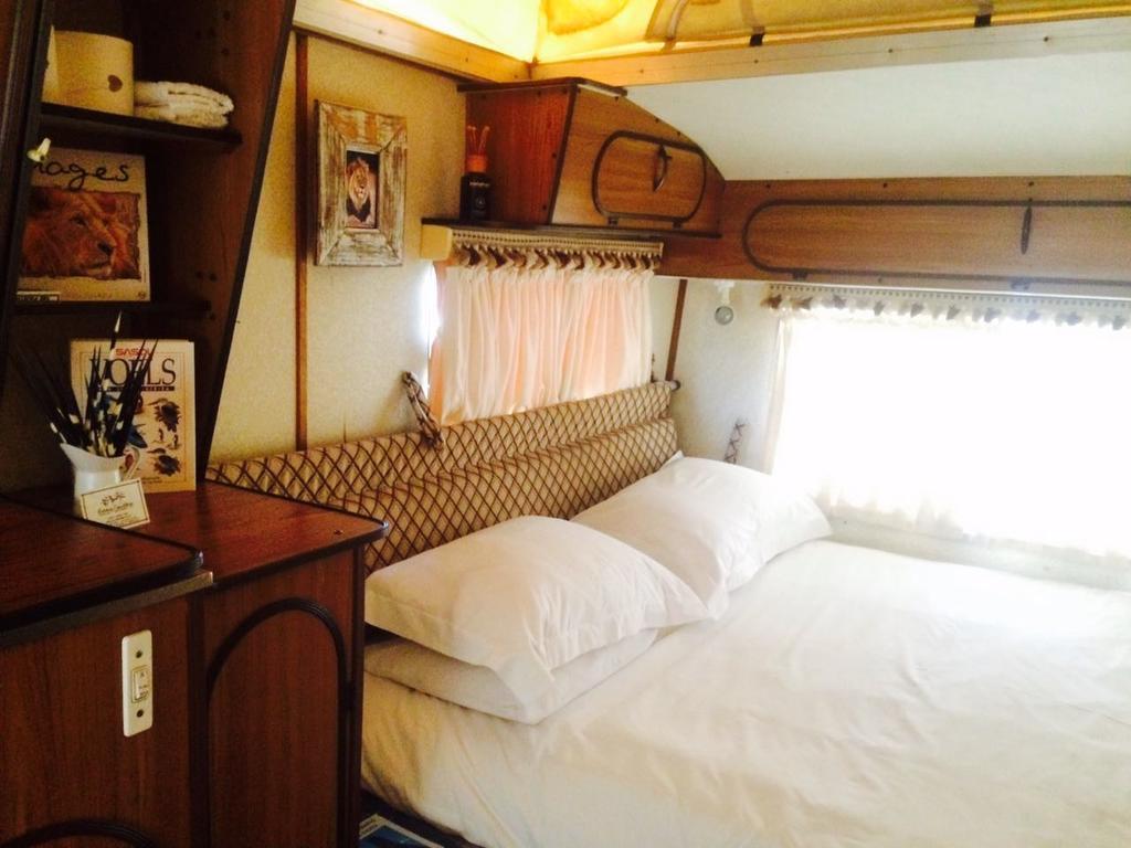 Kalahari Camelthorn Guesthouse And Camping Askham Стая снимка